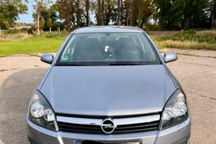 Opel Astra 136.250 km 2.900 &euro; Damp 24351