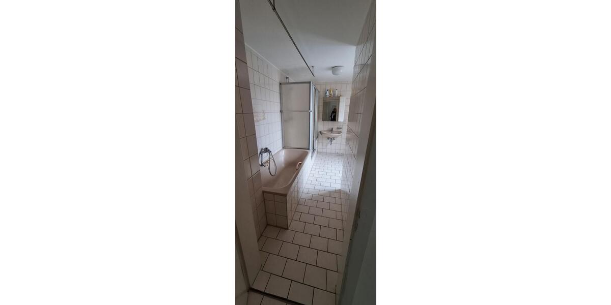 Etagenwohnung Obernheim - 5 Zimmer, 93 m&sup2;, 665&euro; | Angebot:26038470