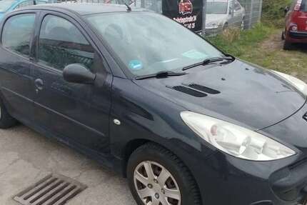 Peugeot 206 72.000 km 2.390 &euro; Dresden 01159