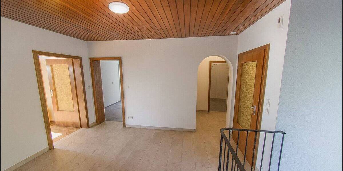 Mehrfamilienhaus, Wohnhaus Leimen - 6 Zimmer, 195 m&sup2;, 2.000&euro; | Angebot:26450870