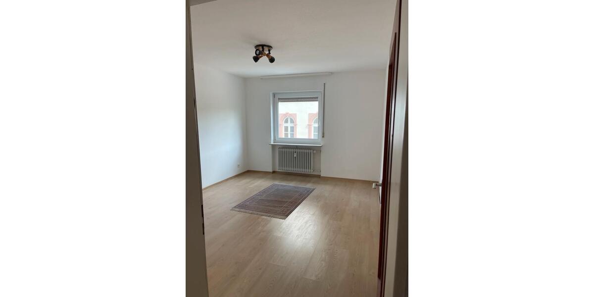 Etagenwohnung Zweibrücken - 3 Zimmer, 87 m&sup2;, 182.500&euro; | Angebot:27048366