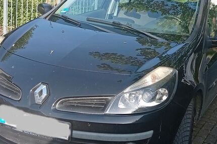 Renault Clio 146.000 km 999 &euro; Westerheim 87784