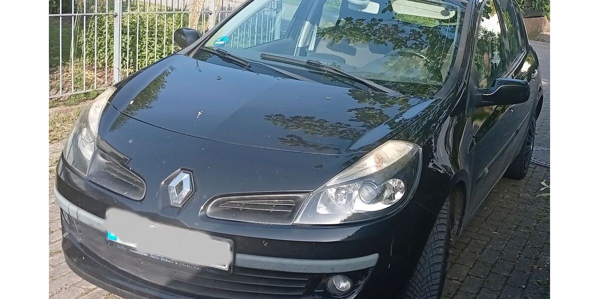 Renault Clio 146.000 km 999 &euro; Westerheim 87784