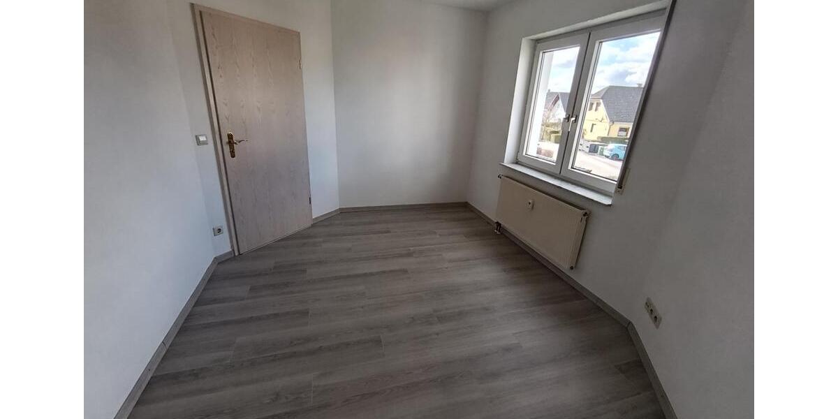 Etagenwohnung Rheinböllen - 3 Zimmer, 81 m&sup2;, 595&euro; | Angebot:25309195
