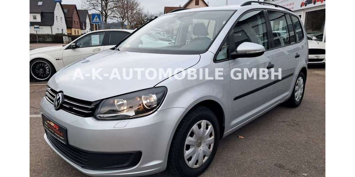 VW Touran 195.640 km 5.499 &euro; Deizisau 73779