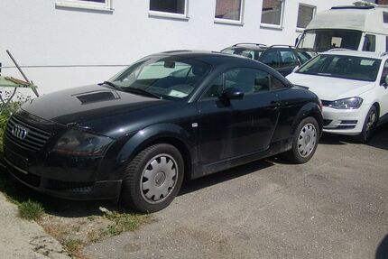 Audi TT 233.000 km 2.700 &euro; Feldgeding 85232