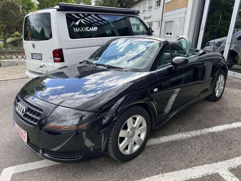 TT