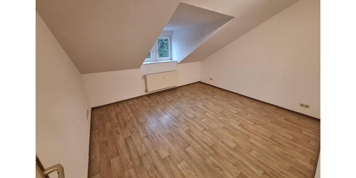 Etagenwohnung Kahla - 3 Zimmer, 72 m&sup2;, 500&euro; | Angebot:24979858