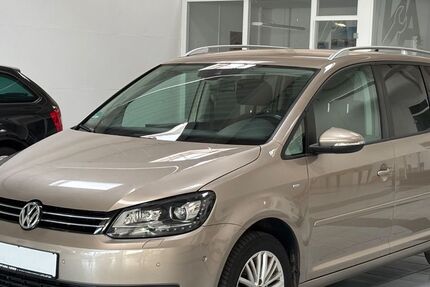 VW Touran 139.874 km 13.980 &euro; Nienburg/Weser 31582