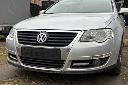 VW Passat 281.315 km 1.999 &euro; Sükow 19348