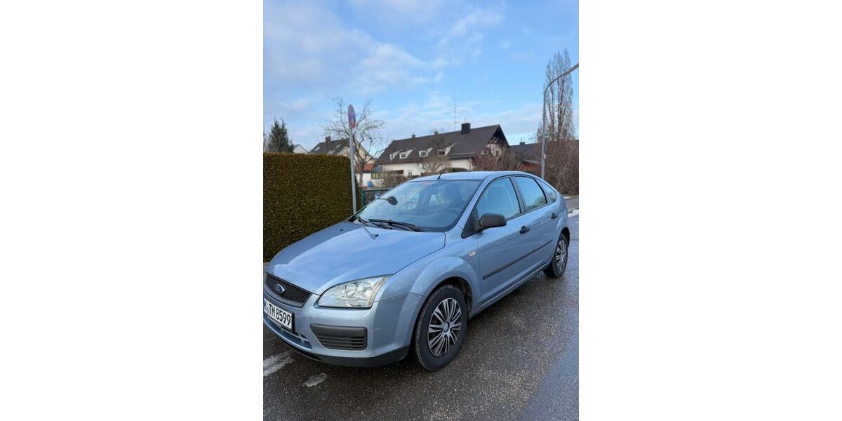 Ford Focus 160.000 km 2.900 &euro; München 81249