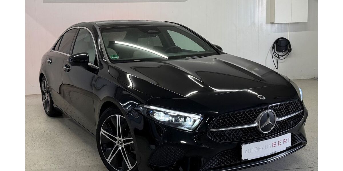 Mercedes-Benz A 250 18.000 km 35.999 € Wangen 88239