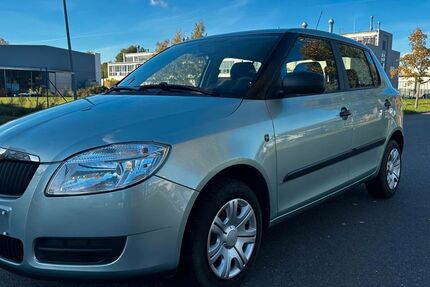 Skoda Fabia 72.300 km 3.200 &euro; Berlin 13405
