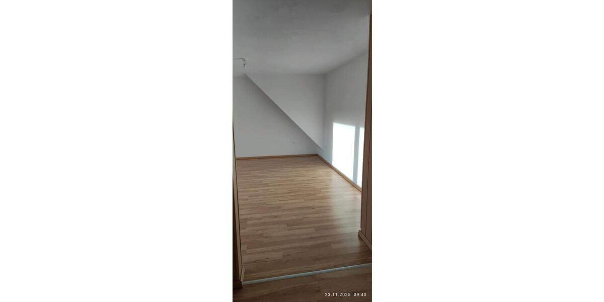 3 Zimmerwohnung mit Seperaten Eingang und Garten 3 zimmer