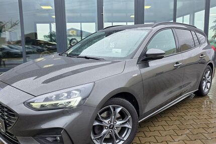 Ford Focus 68.000 km 14.899 &euro; Damme 49401