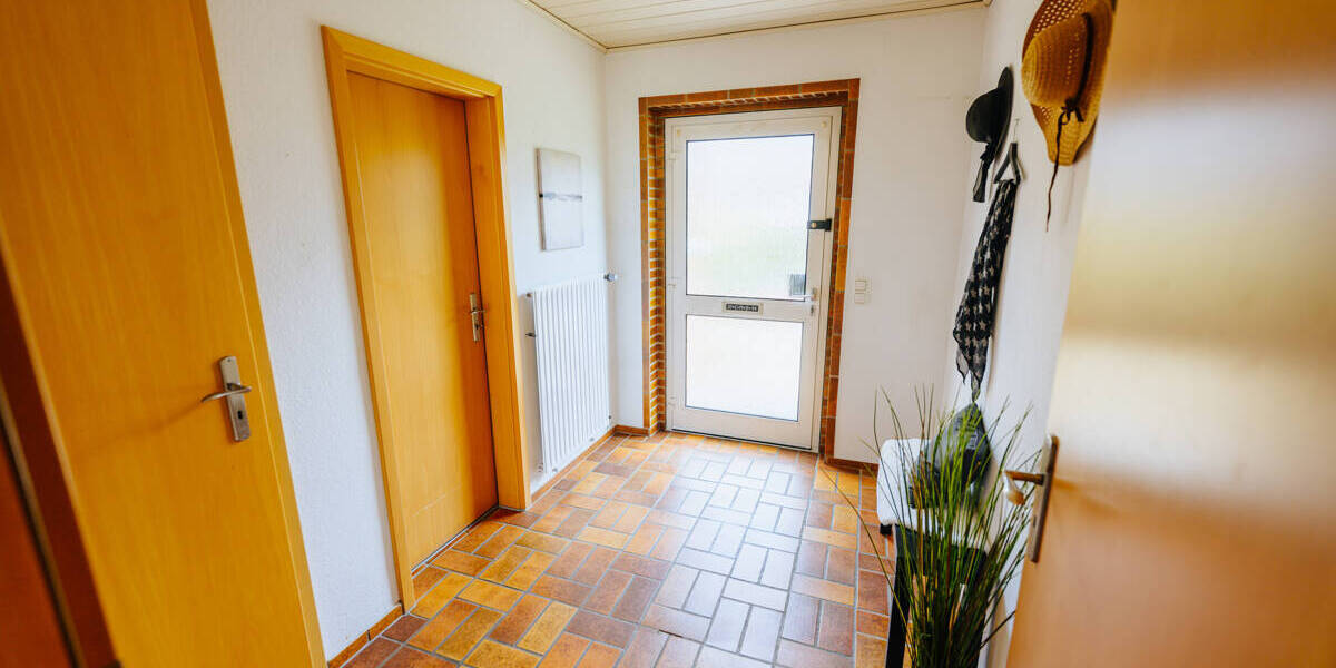 Reihenmittelhaus Bielefeld Sennestadt - 6 Zimmer, 172 m&sup2;, 335.000&euro; | Angebot:26344476