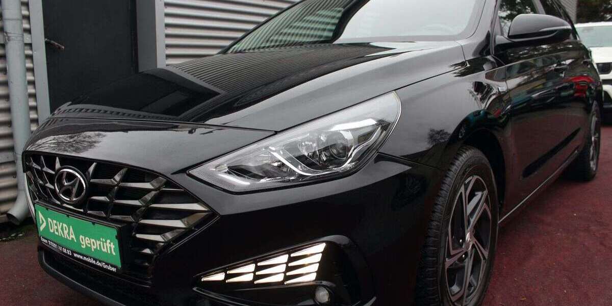 Hyundai i30 48.902 km 17.982 € Essen 45326