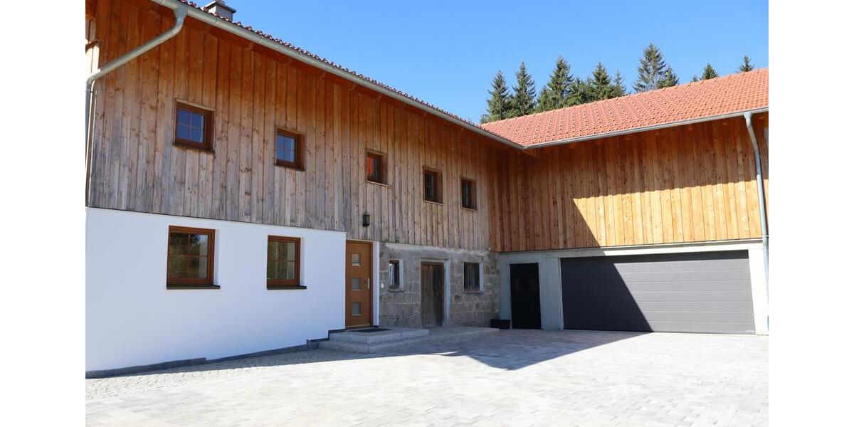 Einfamilienhaus Kollnburg - 4 Zimmer, 148 m&sup2;, 1.200&euro; | Angebot:26460930