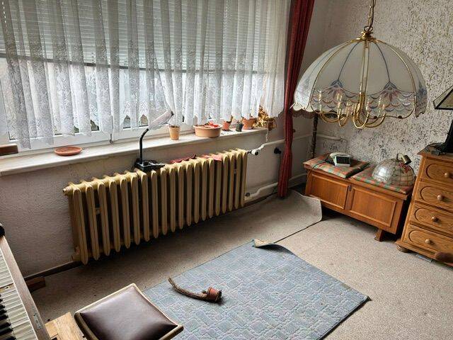 Mehrfamilienhaus, Wohnhaus Neuhaus am Rennweg Steinheid - 6 Zimmer, 190 m&sup2;, 30.000&euro; | Angebot:26156327