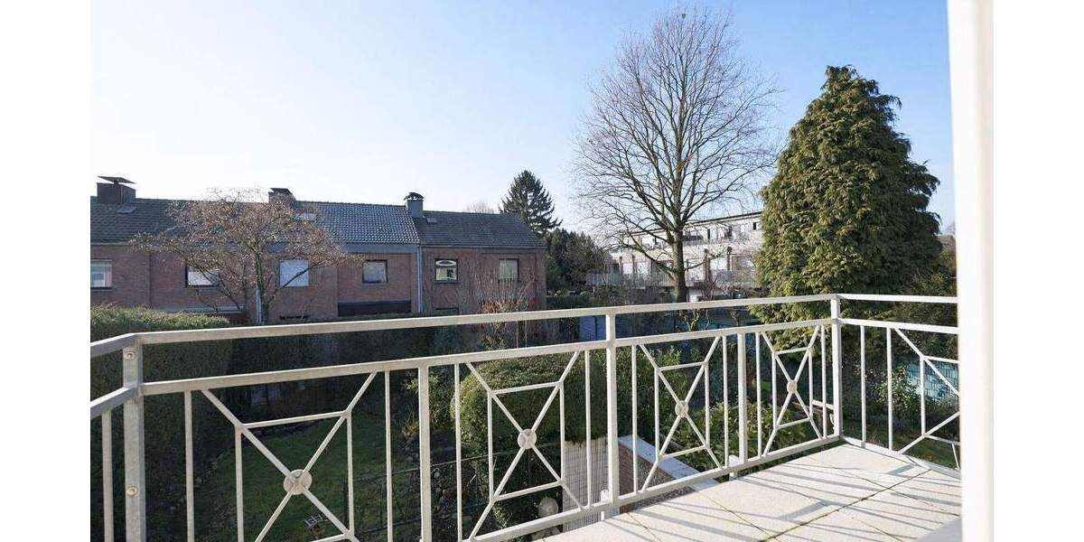 Reihenmittelhaus Krefeld / Fischeln Fischeln - 4 Zimmer, 110 m&sup2;, 398.000&euro; | Angebot:24825519