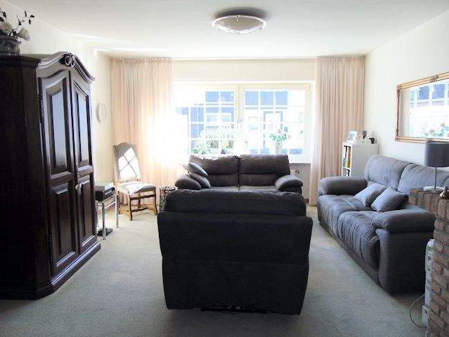 Einfamilienhaus Bedburg Kaster - 8 Zimmer, 170 m&sup2;, 429.000&euro; | Angebot:25399623