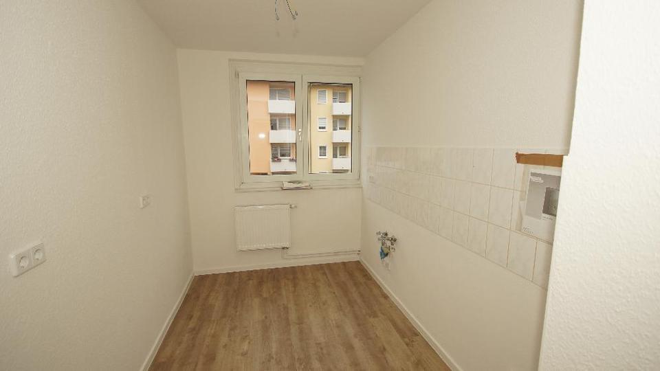 Etagenwohnung Dippoldiswalde - 3 Zimmer, 59 m&sup2;, 334&euro; | Angebot:25103368