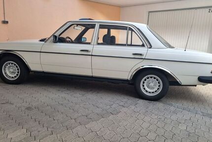Mercedes 200