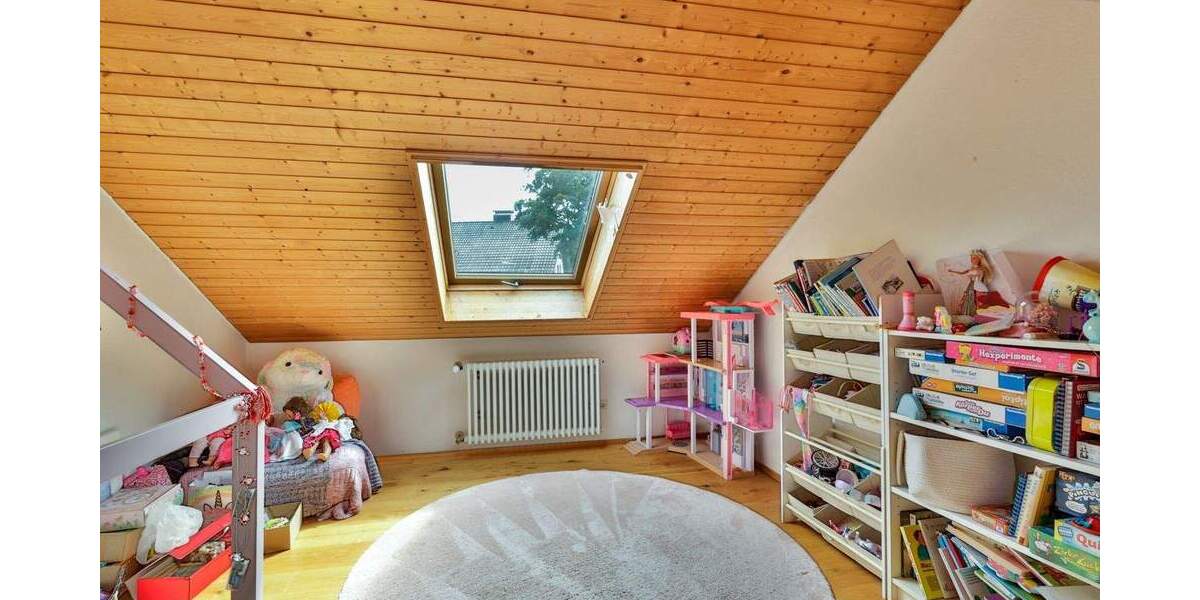 Mehrfamilienhaus, Wohnhaus Konstanz Dettingen - 8 Zimmer, 182 m&sup2;, 859.000&euro; | Angebot:25800335