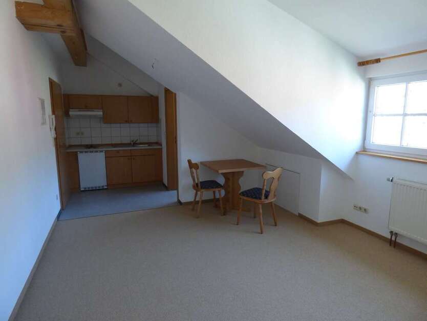 Wohnung zum Mieten in Weitnau 300 € 23 m²