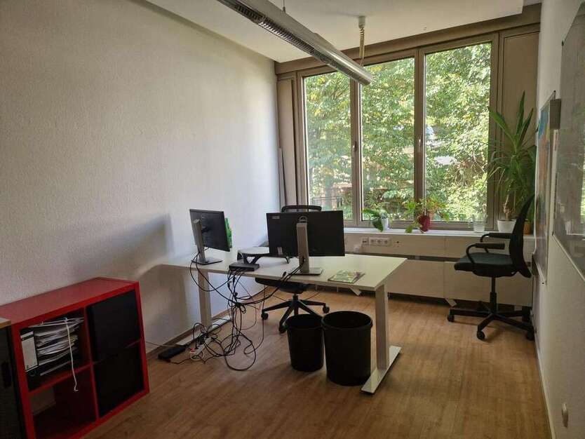 Büro in Köln 389 € 13.43 m²