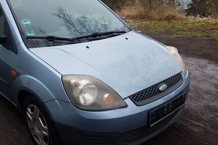 Ford Fiesta 165.000 km 600 &euro; Apolda 99510