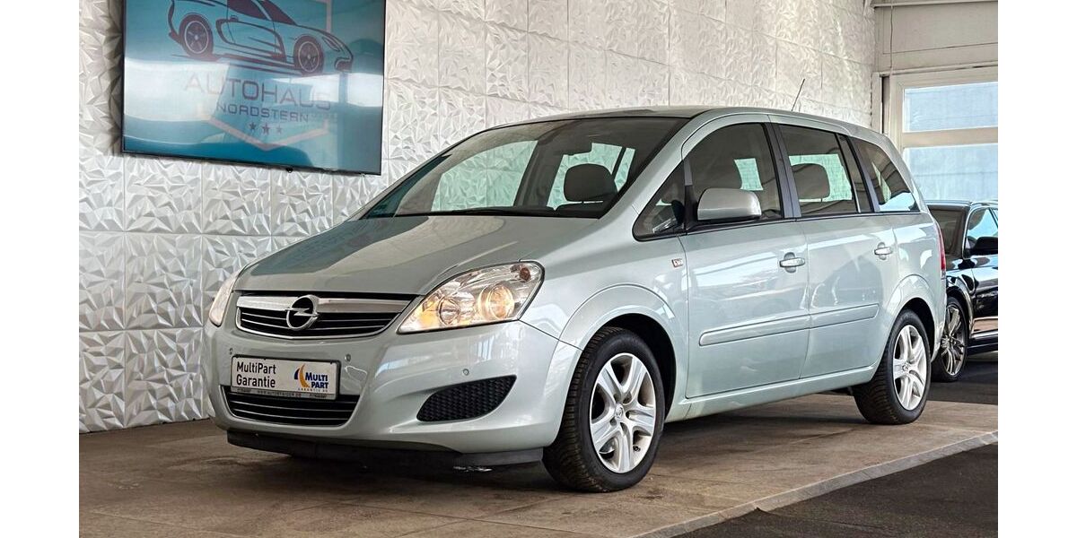 Opel Zafira 98.000 km 8.499 &euro; Stapelfeld 22145