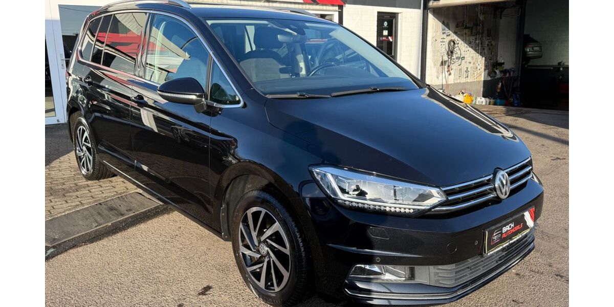 VW Touran 124.000 km 16.590 &euro; Idar Oberstein 55743