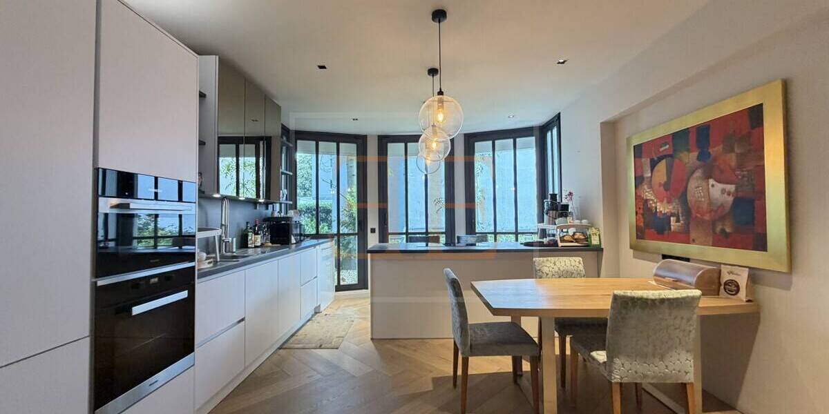 Ein Diamant an besonderer Adresse: luxuriöse Wohnrarität mit Alsterblick - Terrassenwohnung Hamburg Uhlenhorst | Angebot:26688135