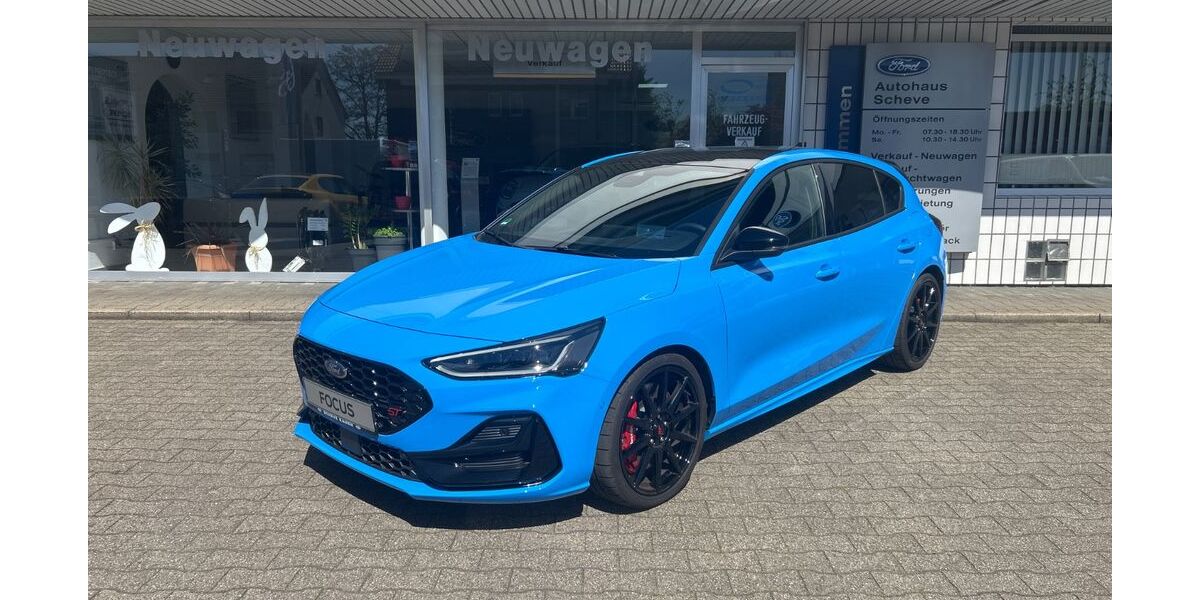Ford Focus 2.100 km 38.880 &euro; Kamen 59174