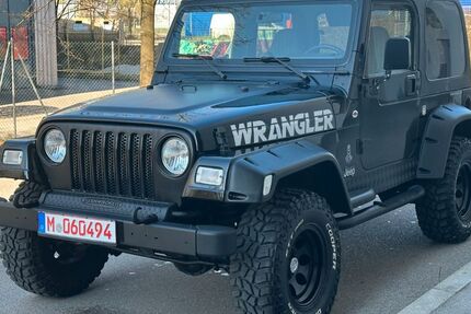 Jeep Wrangler 175.708 km 8.999 &euro; MÜNCHEN 81243