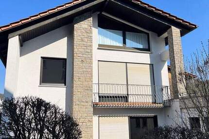 Haus Bad Kissingen Winkels - 6 Zimmer, 212 m&sup2;, 285.000&euro; | Angebot:26820738