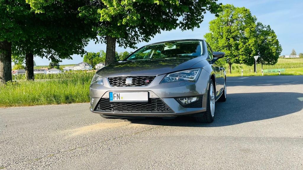 Seat Leon 65.000 km 15.950 &euro; Kressbronn 88079