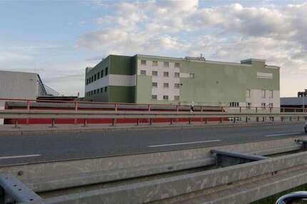 Grundstück in Glauchau 490.000 € 8276 m² zimmer