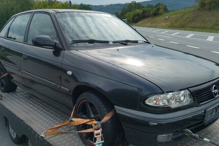 Opel Astra F CC 316.000 km 1.750 € Kamenz 01917