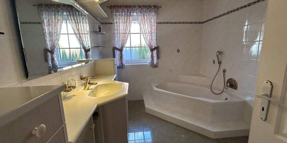 Einfamilienhaus Wesseln - 4 Zimmer, 127 m&sup2;, 498.000&euro; | Angebot:25385873