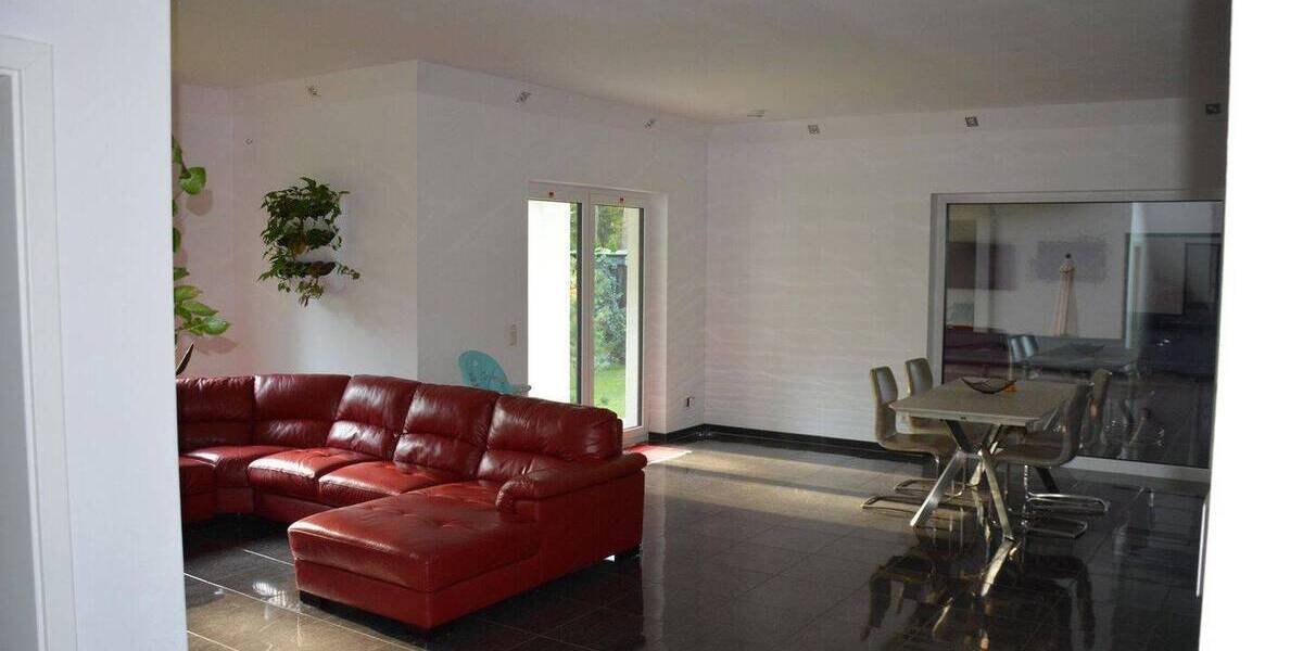 Mehrfamilienhaus, Wohnhaus Borkwalde - 1 Zimmer, 368 m&sup2;, 2.200.000&euro; | Angebot:25760324