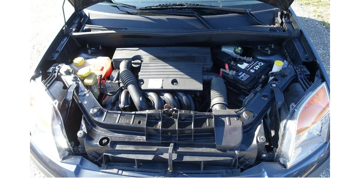 Ford Fusion Fun X Klima 8-fach bereift Bremsen neu gute 113.000 km 1.950 &euro; Neumarkt/OPf 92318