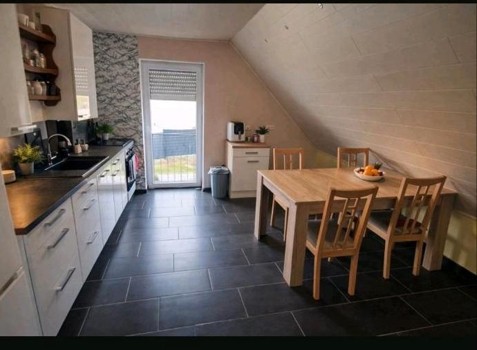 Reihenhaus Stemwede - 6 Zimmer, 142 m&sup2;, 299.000&euro; | Angebot:27054477