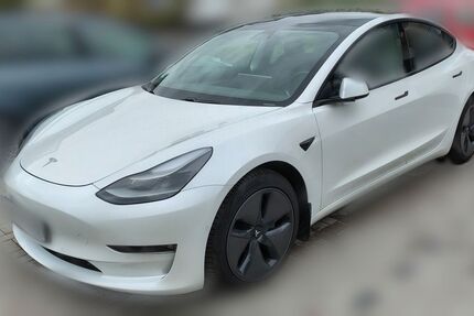 Tesla Model 3 57.560 km 26.500 &euro; Rotenburg an der Fulda 36199