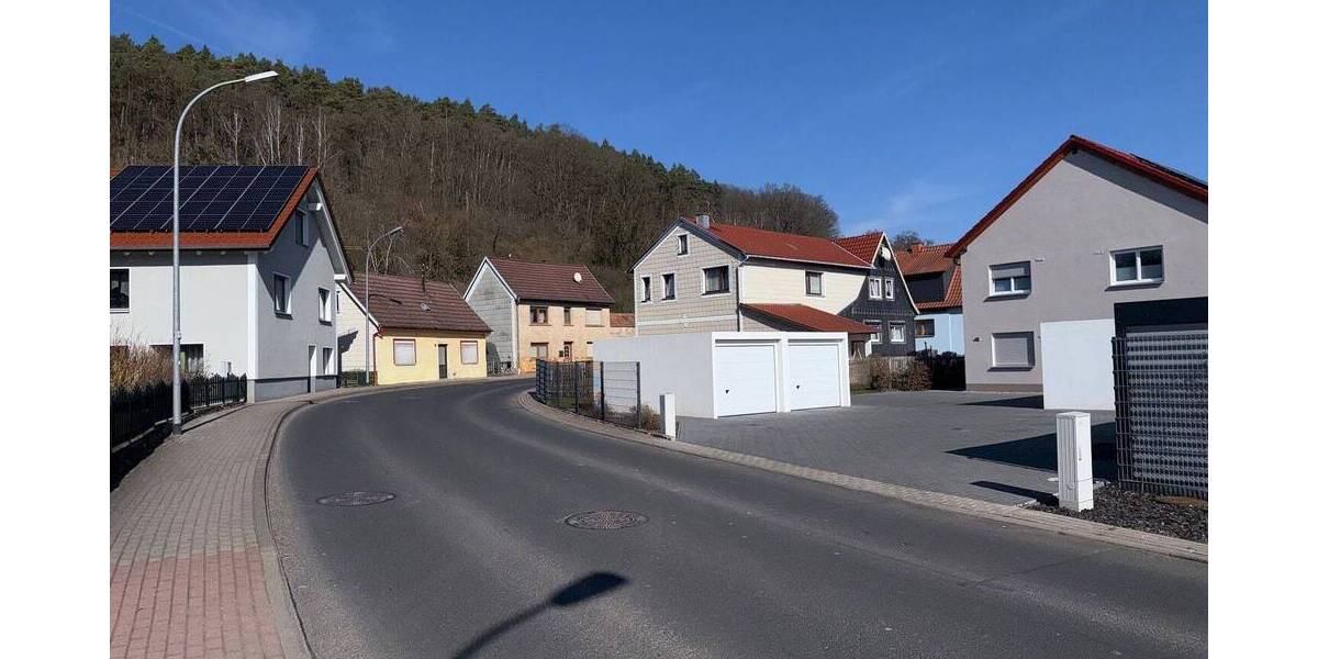 Mehrfamilienhaus, Wohnhaus Bad Salzungen Kloster - 6 Zimmer, 143 m&sup2;, 79.900&euro; | Angebot:25803058