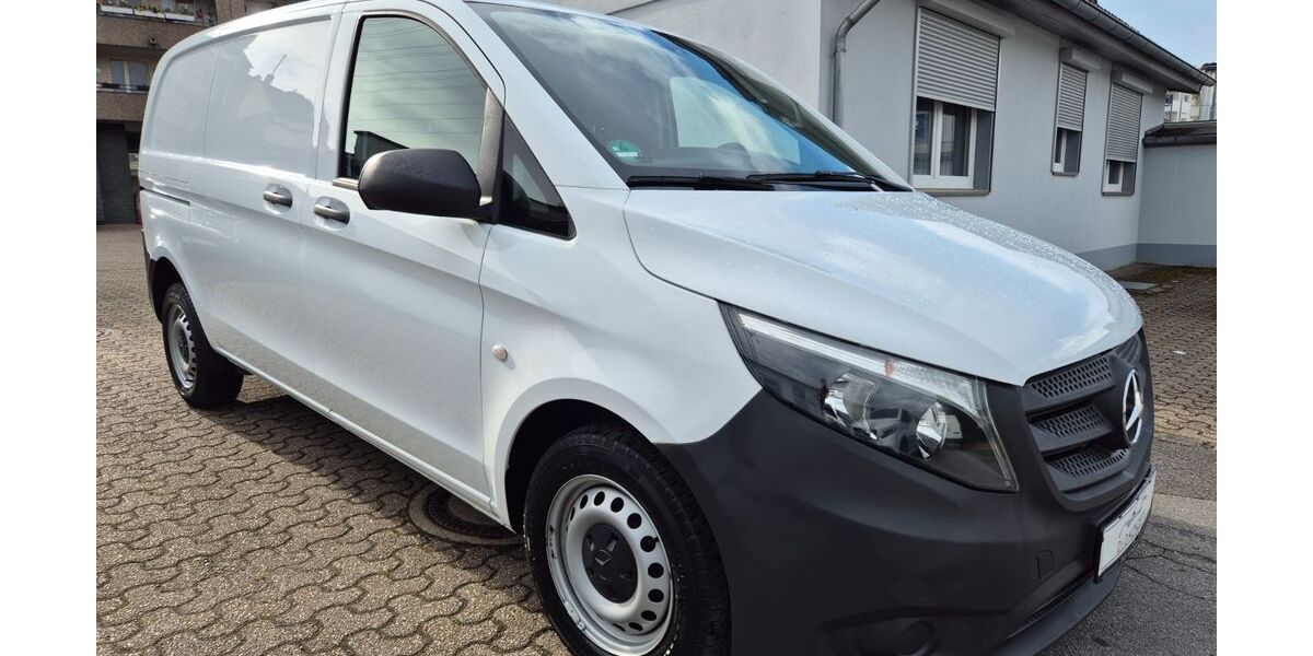 Mercedes-Benz Vito 50.500 km 15.900 &euro; Düsseldorf 40591