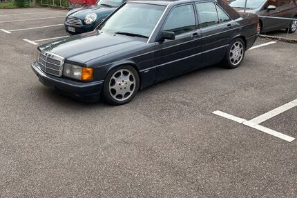 Mercedes-Benz 190 270.000 km 5.900 &euro; Stuttgart 70327