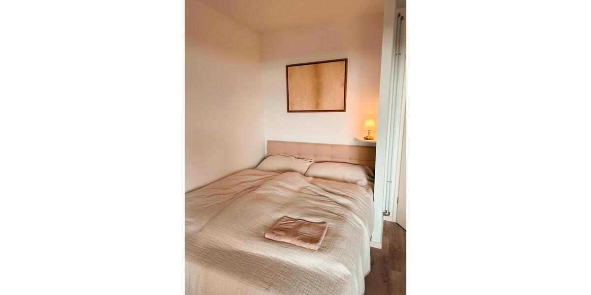 Wohnen auf Zeit Hamburg Barmbek-Süd - 1 Zimmer, 39 m&sup2;, 1.500&euro; | Angebot:26664777