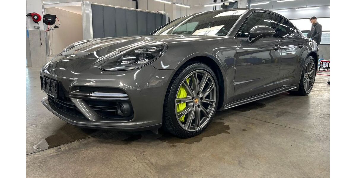 Porsche Panamera 123.000 km 61.990 &euro; Essenbach bei Landshut 84051